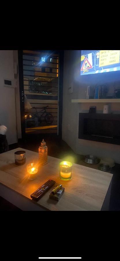 Napoli Centro Casa Con Due Camere E Cucina Dış mekan fotoğraf
