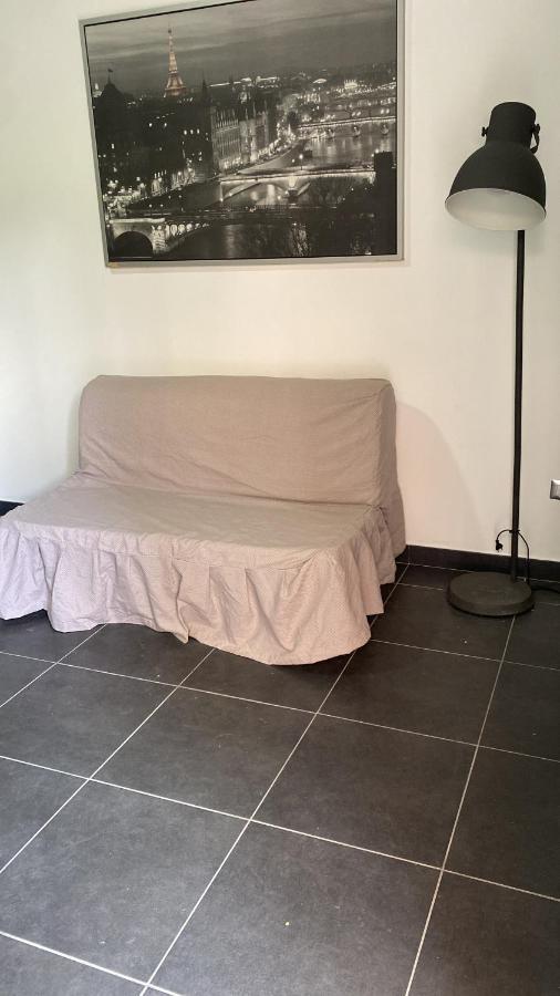Napoli Centro Casa Con Due Camere E Cucina Dış mekan fotoğraf